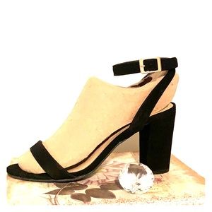 Black chuck heels